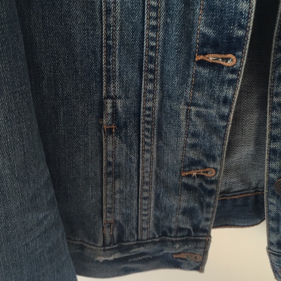 EUC Abercrombie Kids Denim Jacket 💙⚪️ - Picture 3 of 13